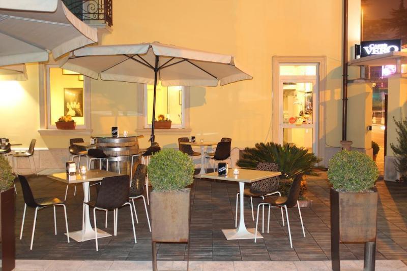 Hotel Opera Dossobuono Εξωτερικό φωτογραφία