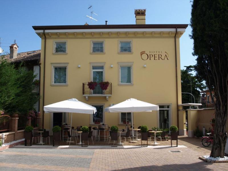 Hotel Opera Dossobuono Εξωτερικό φωτογραφία