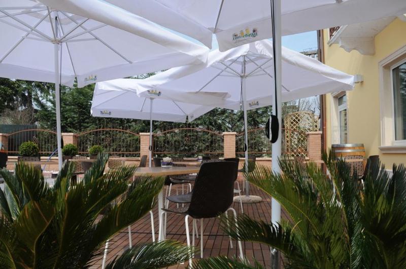 Hotel Opera Dossobuono Εξωτερικό φωτογραφία
